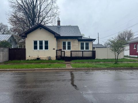 1211 13th St S, La Crosse, WI 54601 - MLS#: 1916099
