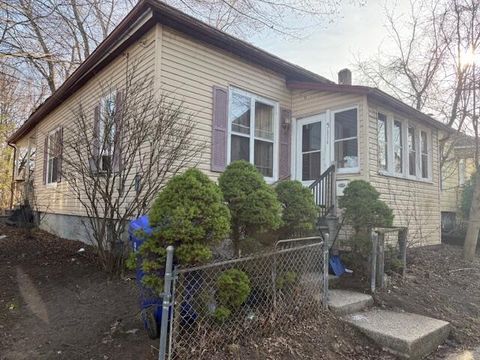 Photo of 511 66th St, Kenosha, WI 53143 (MLS # 1956082)