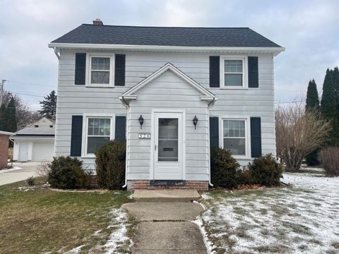 Photo of 526 Pinetree Rd, Kohler, WI 53044 (MLS # 1944207)