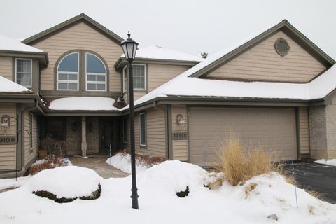 1910 Springbrook Dr, Waukesha, WI 53186 - #: 1907006