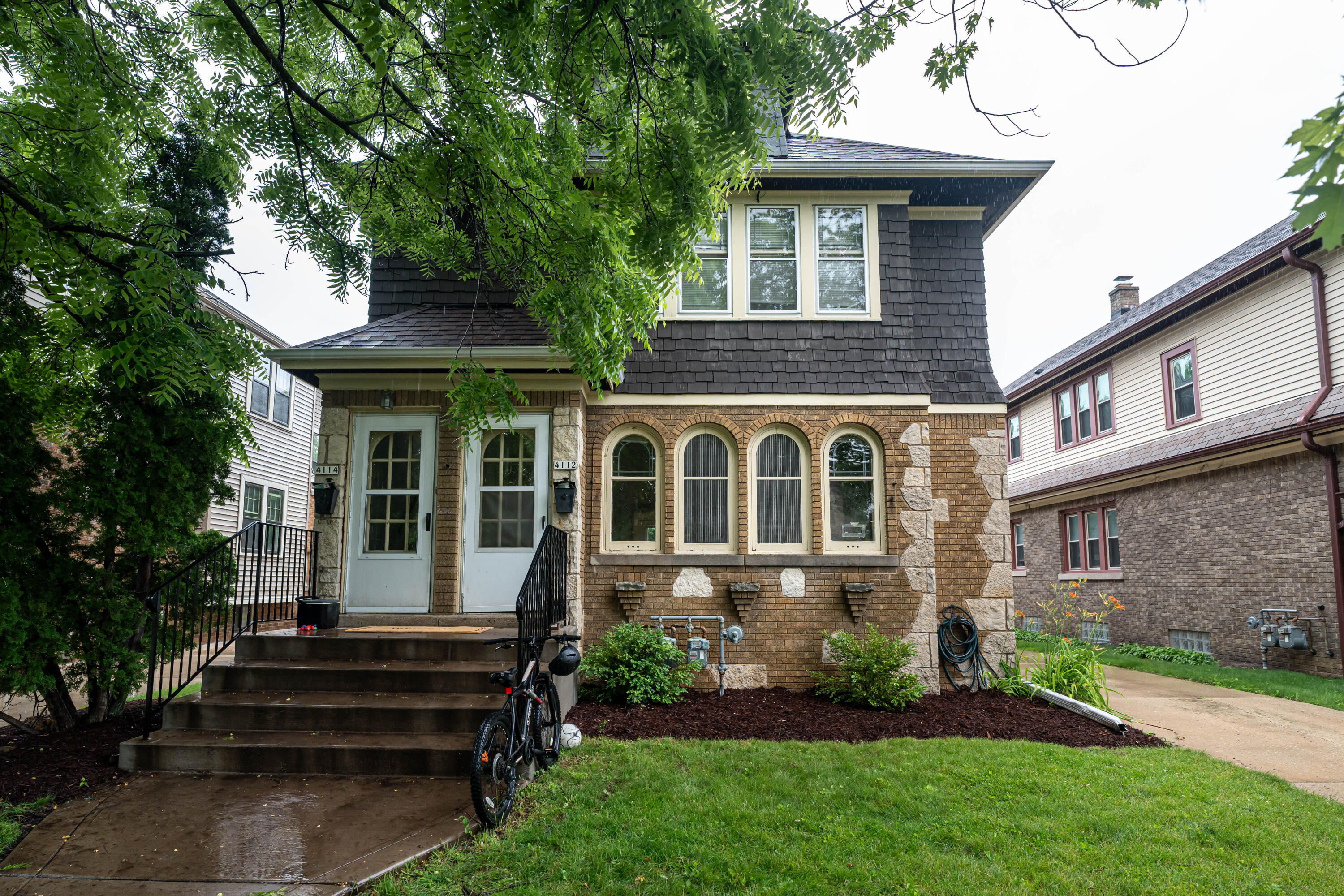 4112 N Woodburn St, Shorewood, WI 53211 — home for sale in Shorewood, listed at $475,000