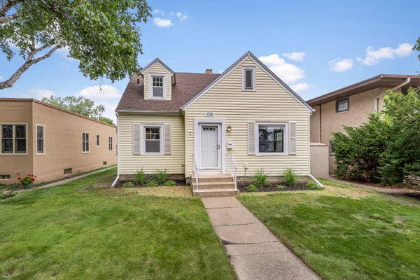 2325 MISSISSIPPI ST, LA CROSSE, WI 54601 - Image 3dcc8d46de64cb3b67e36fead8fd5b4e/2513407401