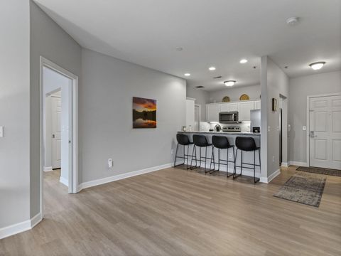 213 S Main St, Thiensville, WI 53092 - #: 1945503