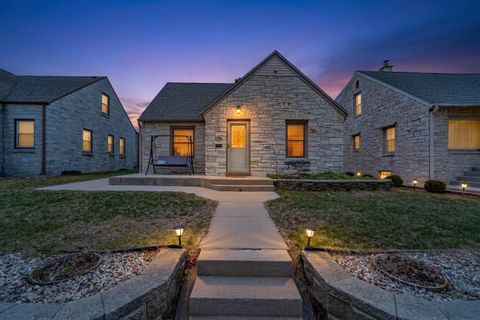 Photo of 1617 S 52nd St, West Milwaukee, WI 53214 (MLS # 1956047)