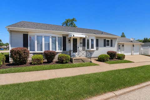 Photo of 3818 68th St, Kenosha, WI 53142 (MLS # 1971832)