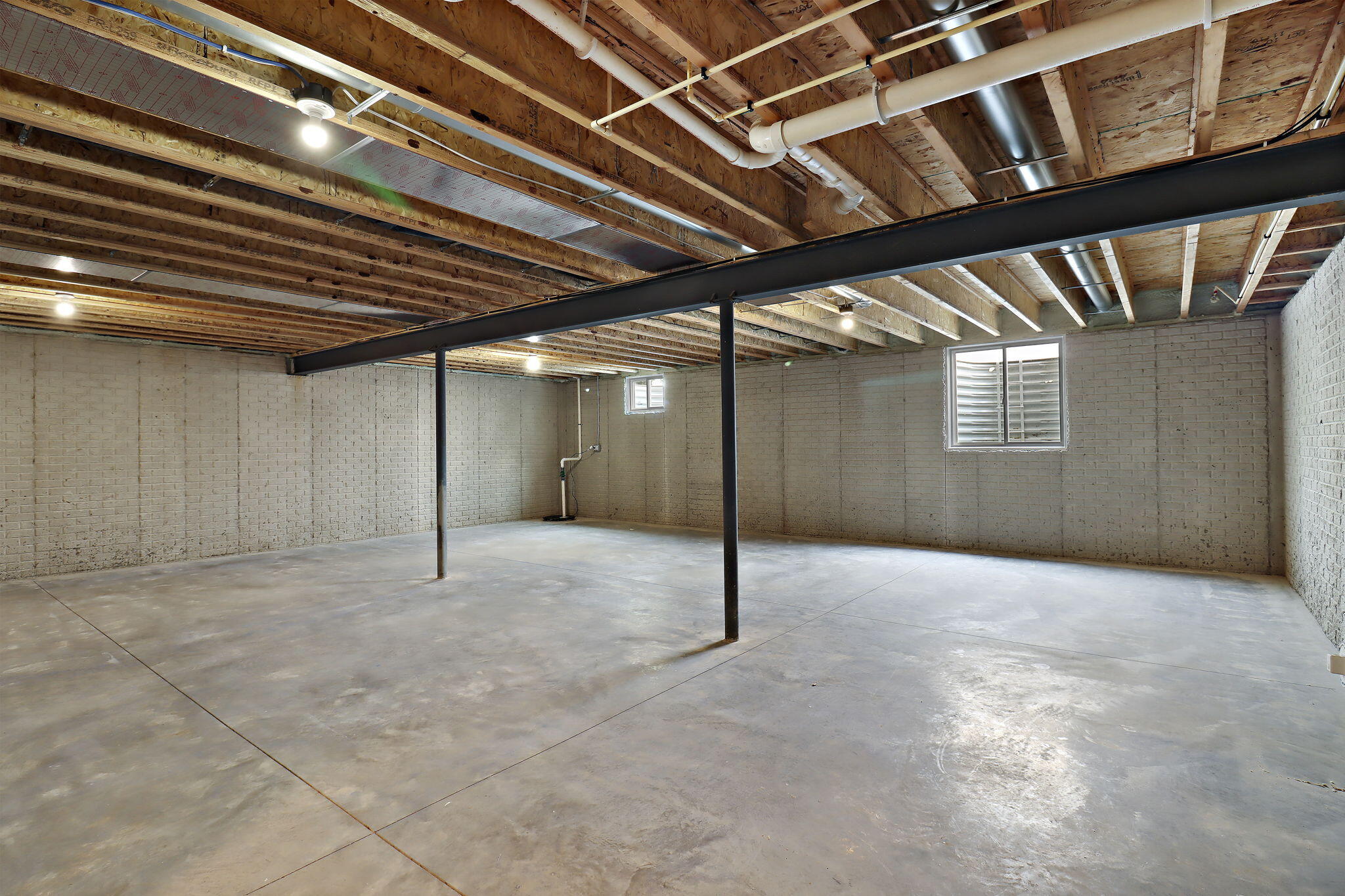 Mount Pleasant, Wisconsin 53406, United States, 3 Bedrooms Bedrooms, ,2 BathroomsBathrooms,Residential,Pending,183335