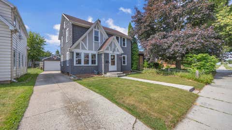 Photo of 1339 Main Ave, Sheboygan, WI 53083 (MLS # 1971081)