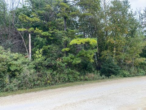 Photo of Lt12 Upper Forest Beach Rd, Port Washington, WI 53004 (MLS # 1925576)