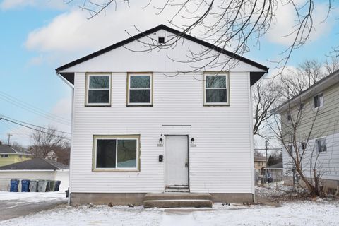 Photo of 5754 N 65th St, Milwaukee, WI 53218 (MLS # 1945962)