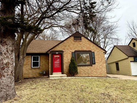 Photo of 5342 N 51st Blvd, Milwaukee, WI 53218 (MLS # 1951173)