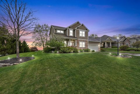 Photo of 3967 Oakmont Trl, Waukesha, WI 53188 (MLS # 1962626)