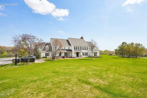 Photo of 13700 N Riverland Rd, Mequon, WI 53097 (MLS # 1952043)