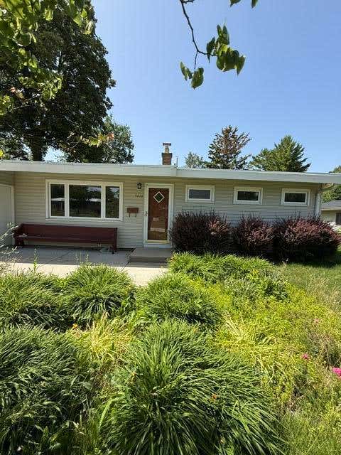 Photo of 7311 Earl Ave, Greendale, WI 53129 (MLS # 1969760)