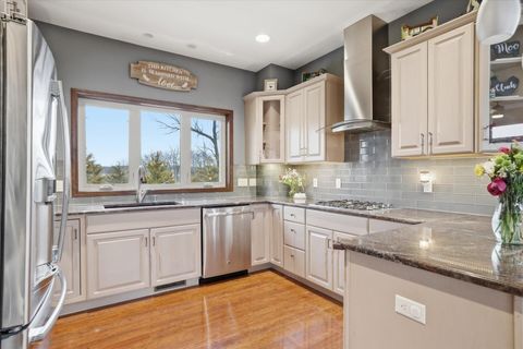 Photo of N7026 County Road DD -, Spring Prairie, WI 53105 (MLS # 1962386)