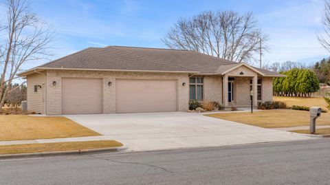 1902 Evenson Dr, Onalaska, WI 54650 - MLS#: 1911043
