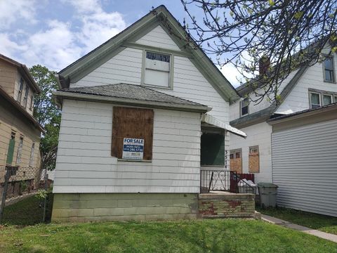 Photo of 3574 N 10th St, Milwaukee, WI 53206 (MLS # 1961737)
