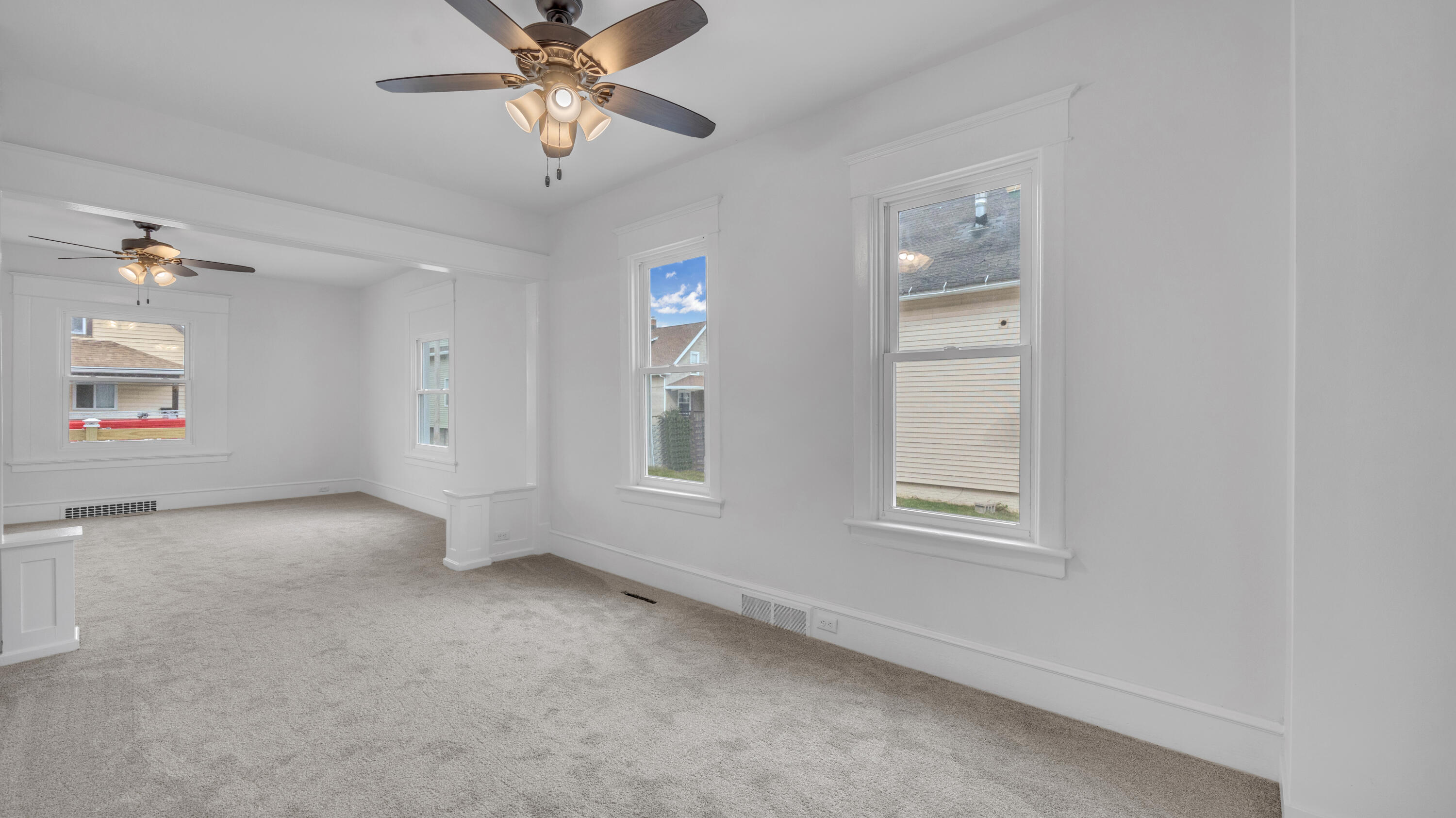 Sheboygan, Wisconsin 53083, United States, 4 Bedrooms Bedrooms, ,2 BathroomsBathrooms,Residential,Active,236794