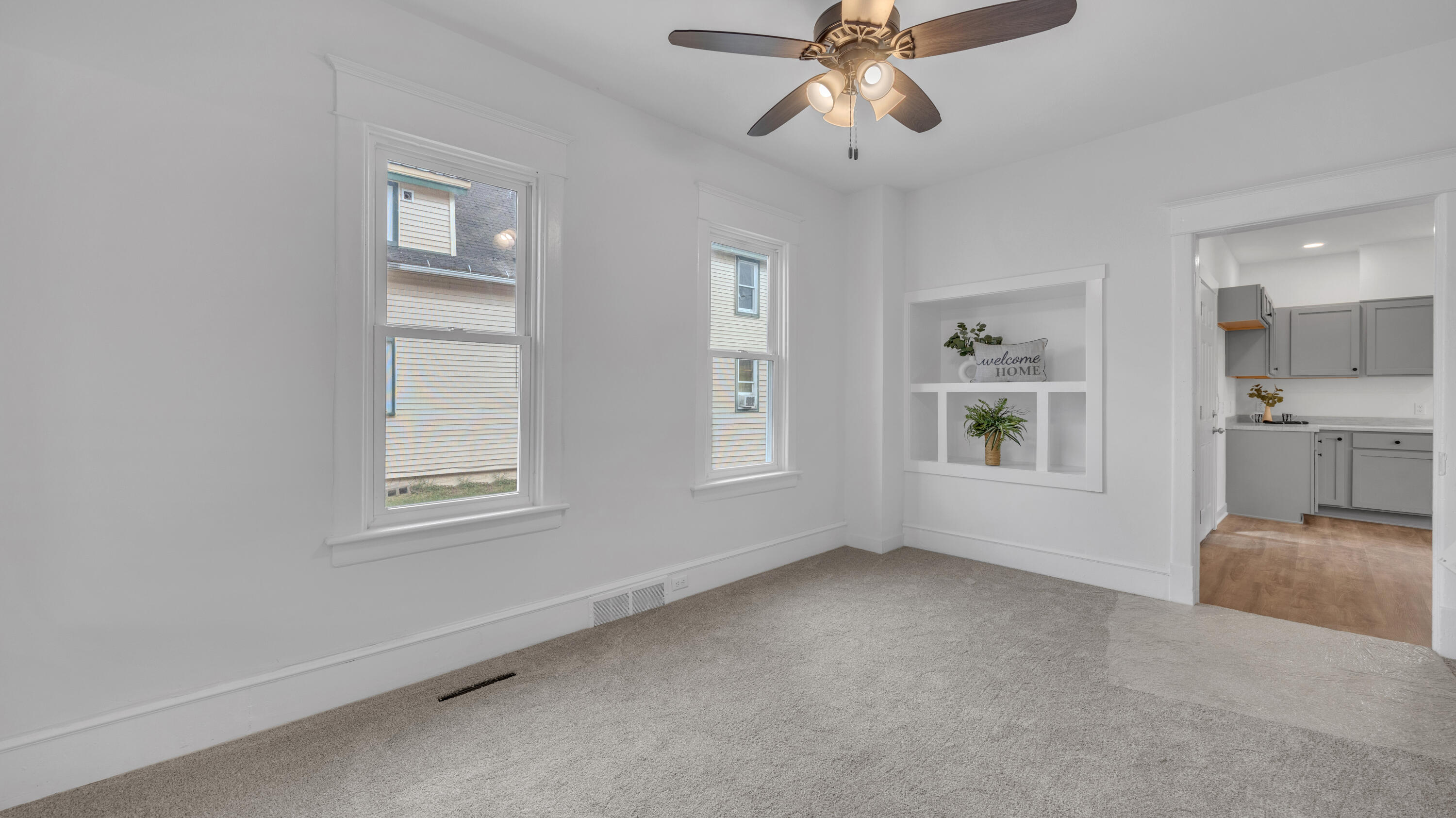 Sheboygan, Wisconsin 53083, United States, 4 Bedrooms Bedrooms, ,2 BathroomsBathrooms,Residential,Active,236794