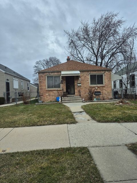 Photo of 4224 W Peck Pl, Milwaukee, WI 53209 (MLS # 1960586)
