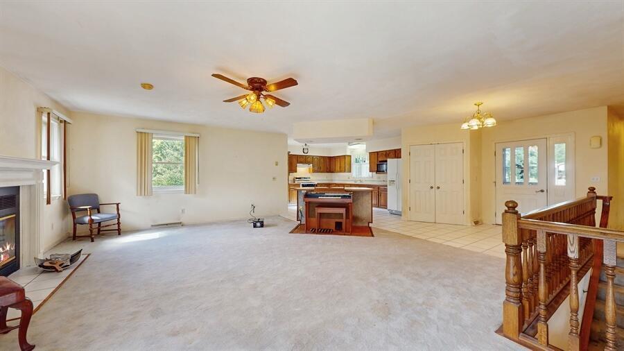 Sharon, Wisconsin 53585, United States, 3 Bedrooms Bedrooms, ,3 BathroomsBathrooms,Residential,Pending,168168