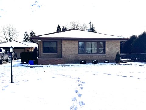 Photo of 11141 W Mallory Ave, Hales Corners, WI 53130 (MLS # 1949727)