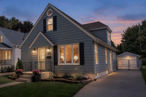 Photo of 2924 N 75th St, Milwaukee, WI 53210 (MLS # 1982023)