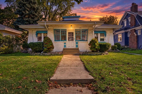 Photo of 2130 N 53rd St, Milwaukee, WI 53208 (MLS # 1985560)