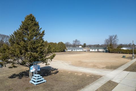 Photo of 3612 Bellevue Pl, Two Rivers, WI 54241 (MLS # 1956131)