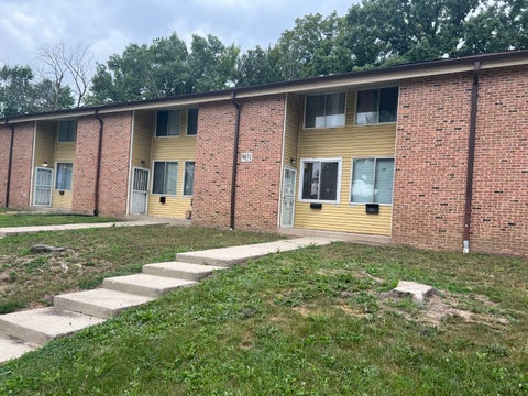 Photo of 9031 N 95th St, Milwaukee, WI 53224 (MLS # 1979840)