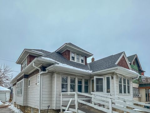 Photo of 3031 N 60th St, Milwaukee, WI 53210 (MLS # 1945467)