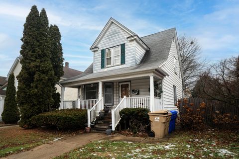 Photo of 6914 22nd Ave, Kenosha, WI 53143 (MLS # 1946529)