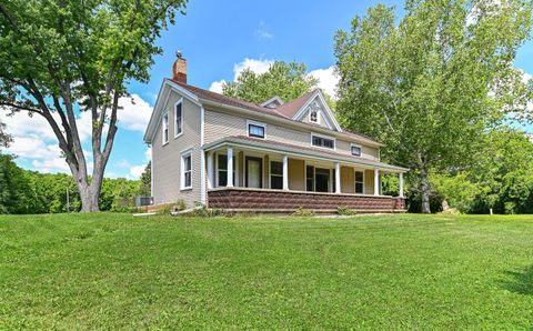 Photo of 5824 Marsh Rd, Waterford, WI 53185 (MLS # 1968569)