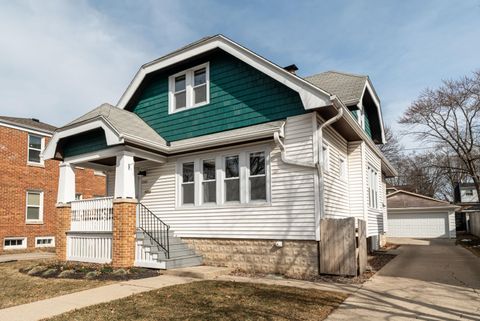 Photo of 2908 N 74th St, Milwaukee, WI 53210 (MLS # 1952180)