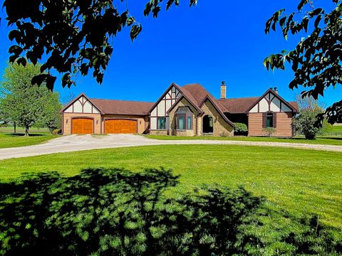 Photo of N7008 Lap Rd, Mount Calvary, WI 53057 (MLS # 1962890)