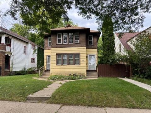 Photo of 3323 N 44th St, Milwaukee, WI 53216 (MLS # 1954964)