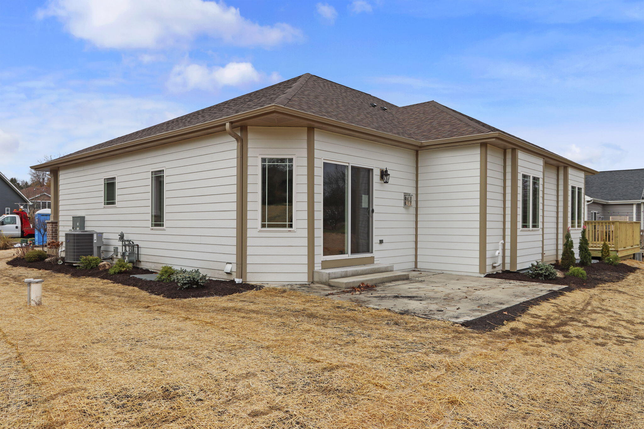 Twin Lakes, Wisconsin 53181, United States, 3 Bedrooms Bedrooms, ,3 BathroomsBathrooms,Residential,Active,233349