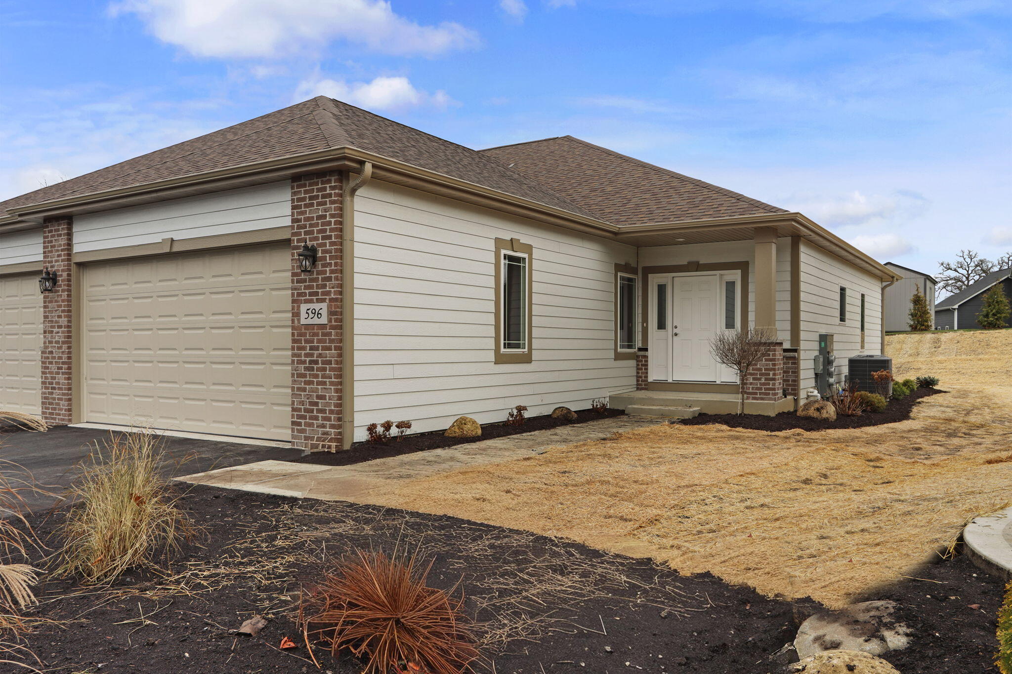 Twin Lakes, Wisconsin 53181, United States, 3 Bedrooms Bedrooms, ,3 BathroomsBathrooms,Residential,Active,233349