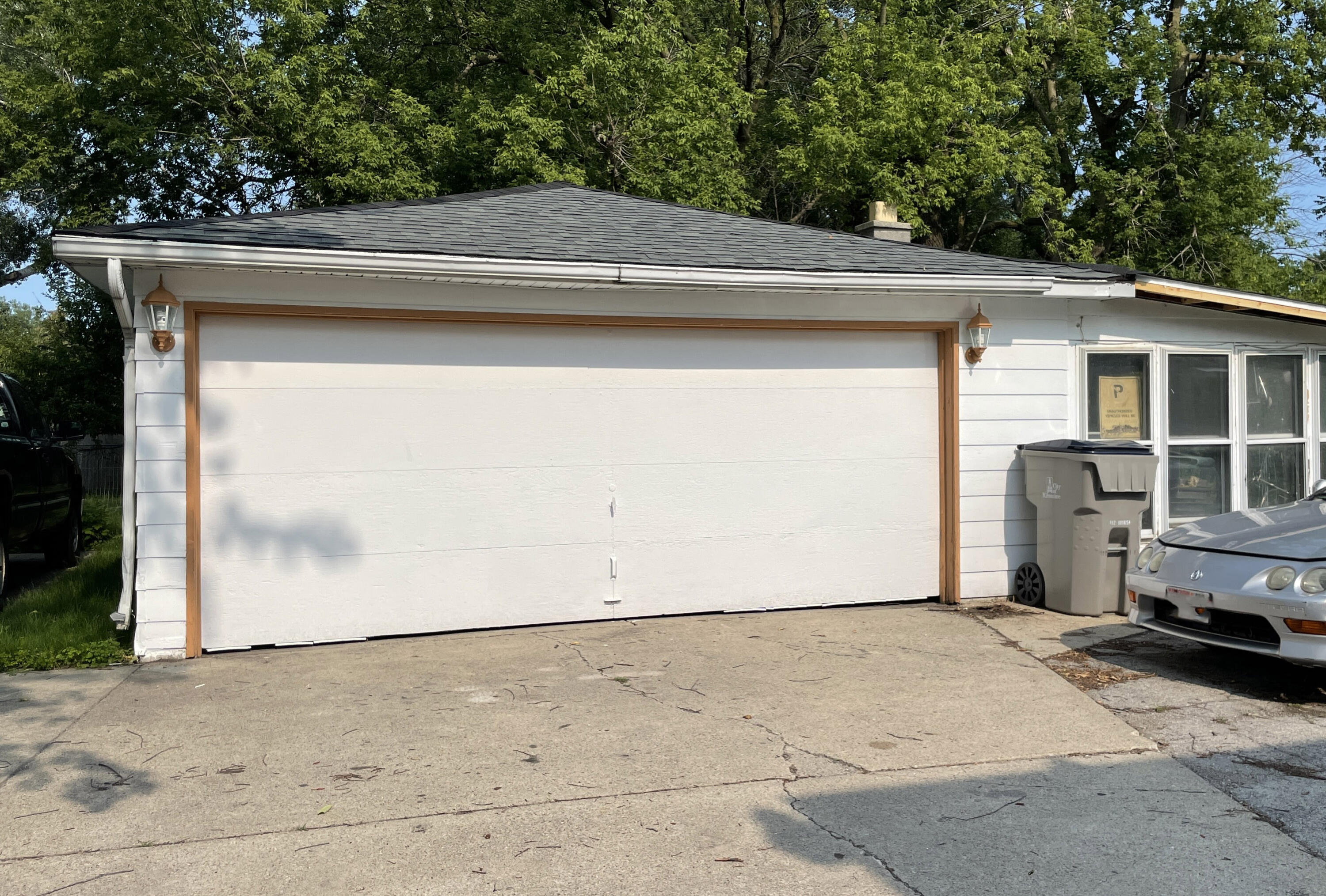 Milwaukee, Wisconsin 53220, United States, 3 Bedrooms Bedrooms, ,1 BathroomBathrooms,Residential,Active,102384