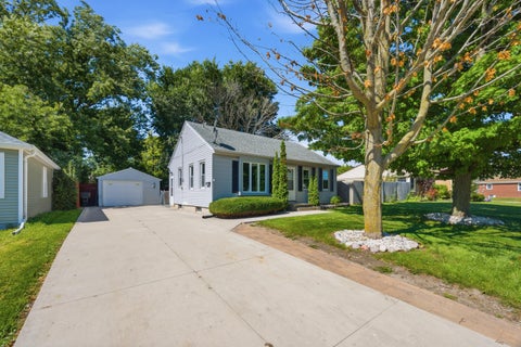Photo of 1710 Lathrop Ave, Racine, WI 53405 (MLS # 1980751)