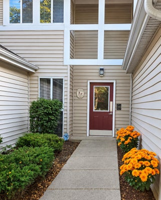 815 W PUETZ RD, OAK CREEK, WI 53154 - Image 44fb2575db72dfe1a78b834a0d1e46a0/1210064527