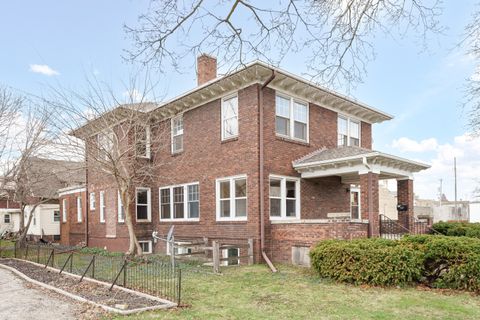 Photo of 400 S 4th St, Watertown, WI 53094 (MLS # 1956644)