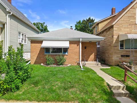 Photo of 3948 E Underwood Ave, Cudahy, WI 53110 (MLS # 1976655)