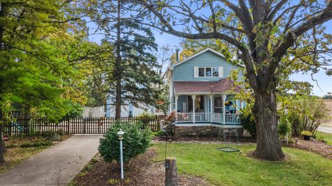 Photo of 24947 Madison St, Dover, WI 53139 (MLS # 1947542)