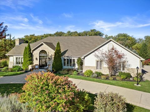 Photo of 5740 Woodland Hills Dr, Mount Pleasant, WI 53406 (MLS # 1940907)