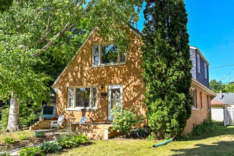 Photo of 3279 S Adams Ave, Milwaukee, WI 53207 (MLS # 1974252)