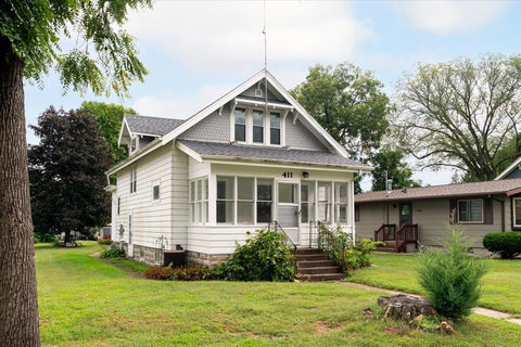 Photo of 411 1st Ave E, Holmen, WI 54636 (MLS # 1979233)