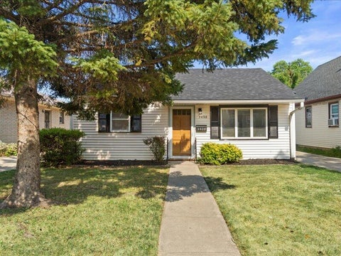 Photo of 3428 S 3rd St, Milwaukee, WI 53207 (MLS # 1980008)