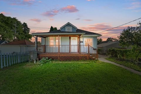 Photo of 2026 S 60th St, West Allis, WI 53219 (MLS # 1937126)
