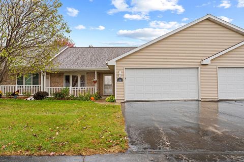Photo of 3145 White Tail Ln, Oshkosh, WI 54904 (MLS # 1940769) Photo of 3145 White Tail Ln, Oshkosh, WI 54904 (MLS # 1940769)