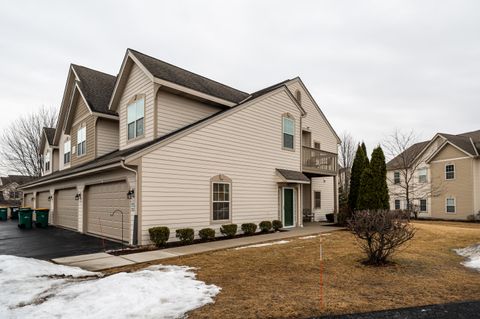 Photo of 8525 S Bedford Way, Oak Creek, WI 53154 (MLS # 1907483)